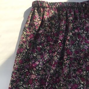 LONG FLORAL FLOWY SKIRT